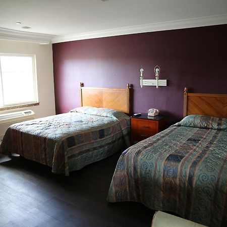 Chateau Inn & Suites Downey Esterno foto
